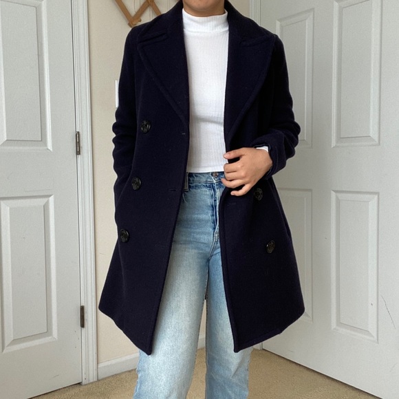 J. Crew Stadium Cloth Captain Coat.  Recently dried cleaned - Picture 2 of 11